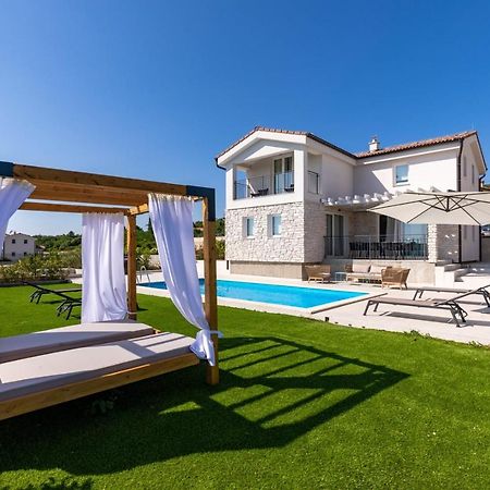 Diminici Villas 외부 사진